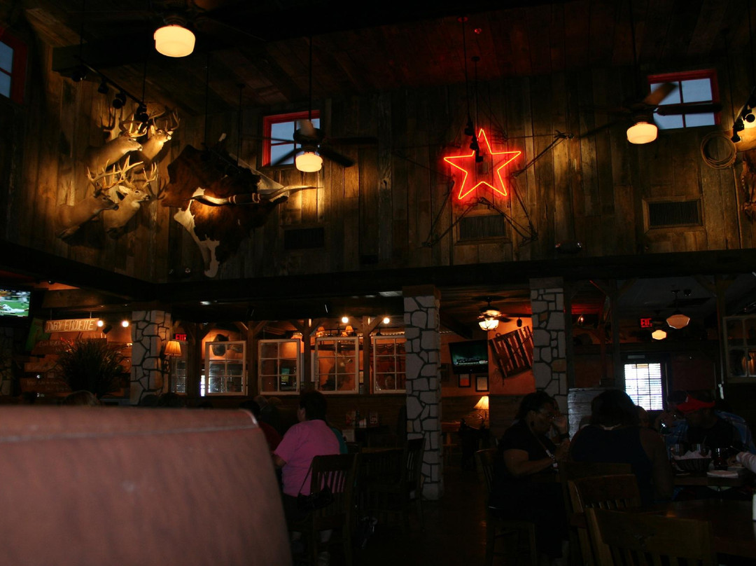 罗拉餐馆和美食-Colton's Steak House and Grill