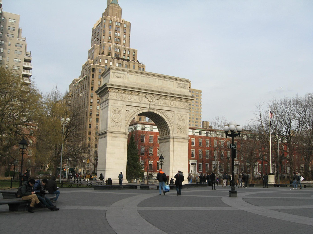 华盛顿广场公园-纽约市必去景点