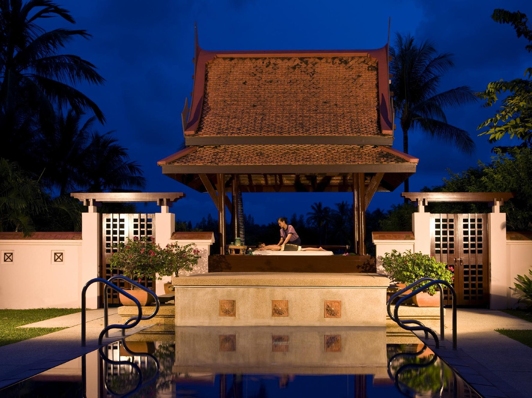 普吉岛榕树SPA-他朗必去景点