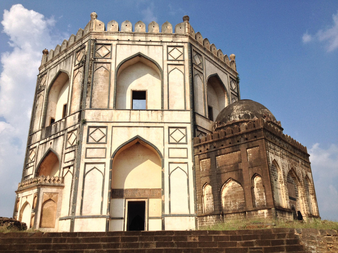 Chaukhandi of Hazrat Khalil Ullah景点图片