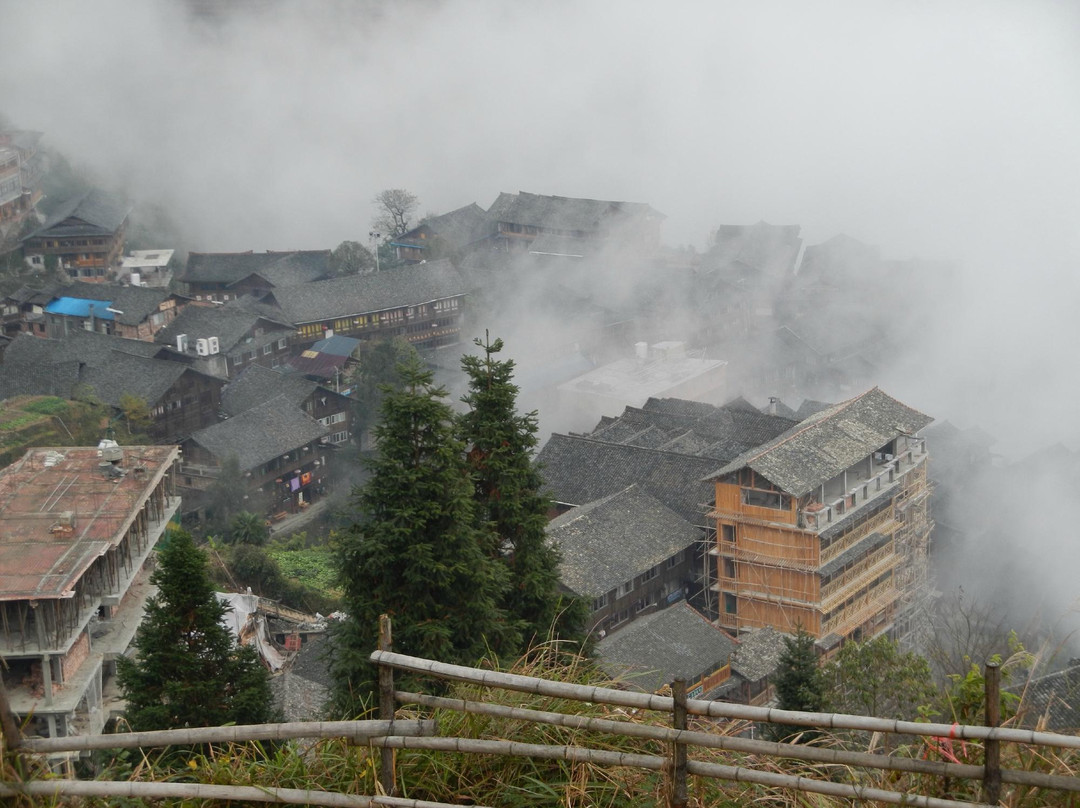 龙脊星愿山庄主图