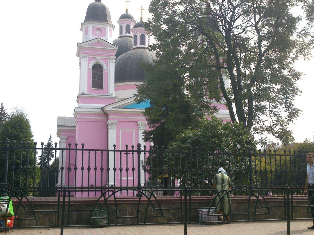 The Holy Spirit Orthodox Cathedral-Chernivtsi必去景点