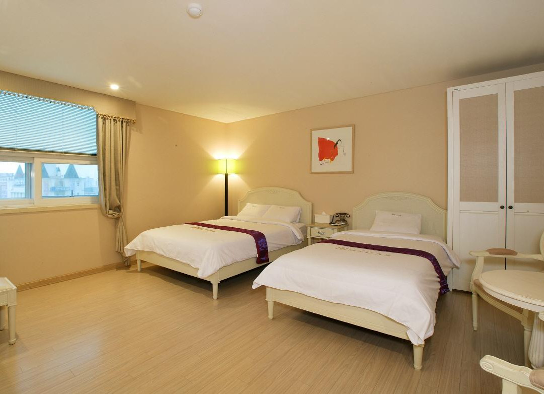 MIDAS旅游酒店主图