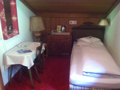 海利根布卢特酒店住宿-森格小木屋酒店