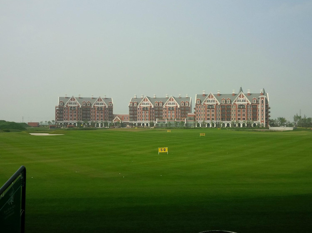 林克斯温泉酒店主图