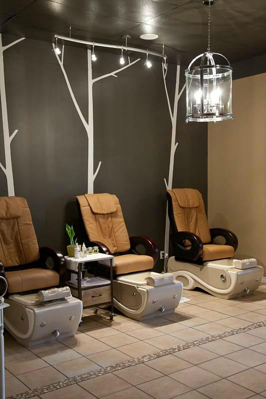 Refresh Health & Wellness-舍伍德公园必去景点