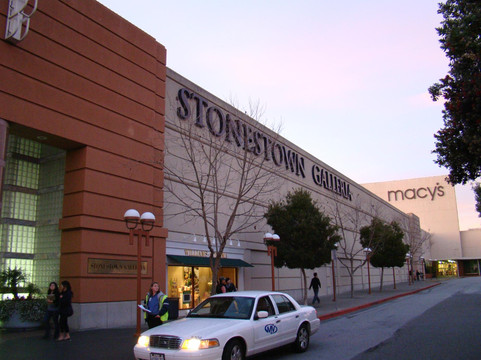 石头城商场-旧金山必去景点