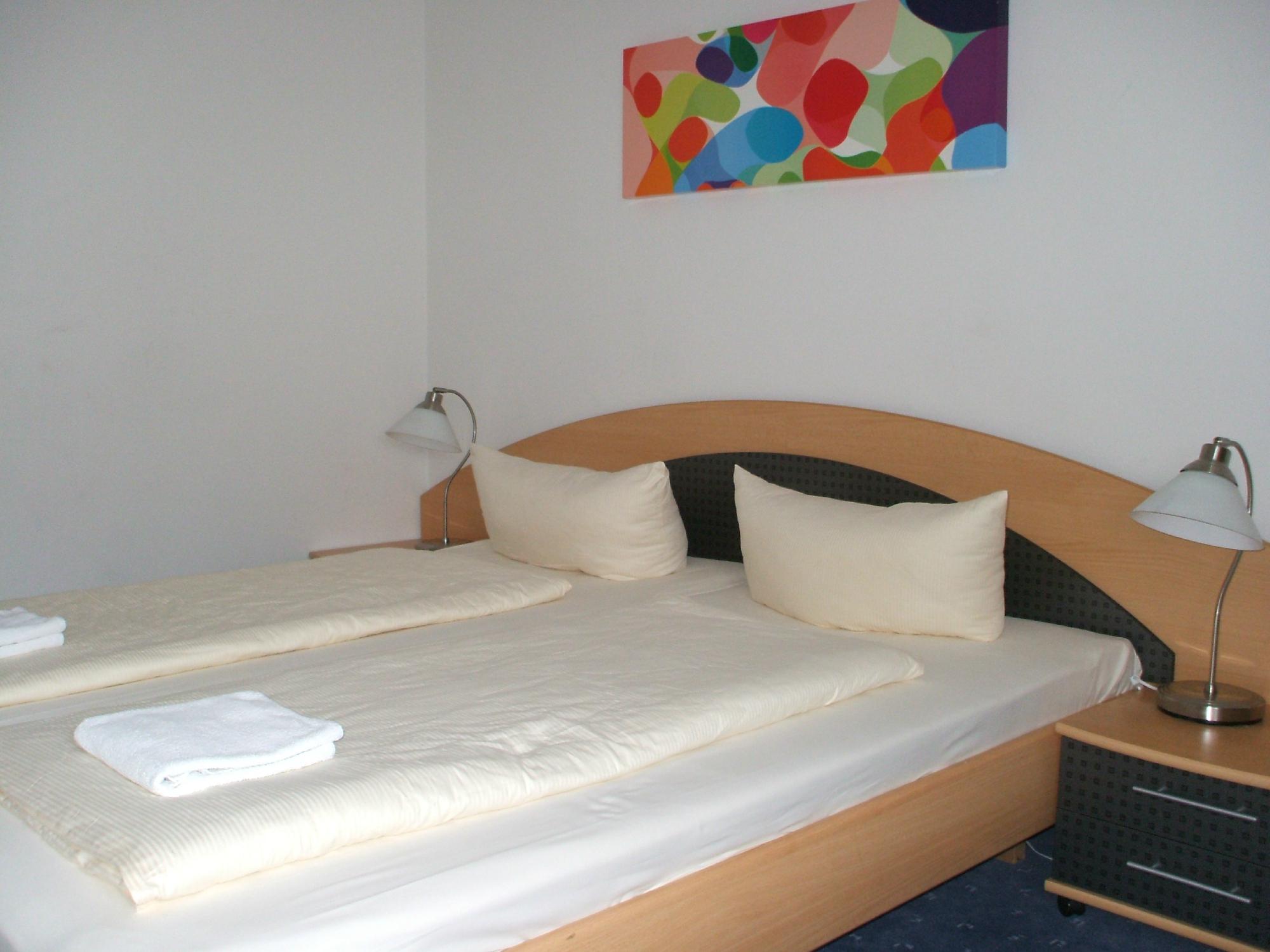 Hotel Sonne Freiburg-客卧