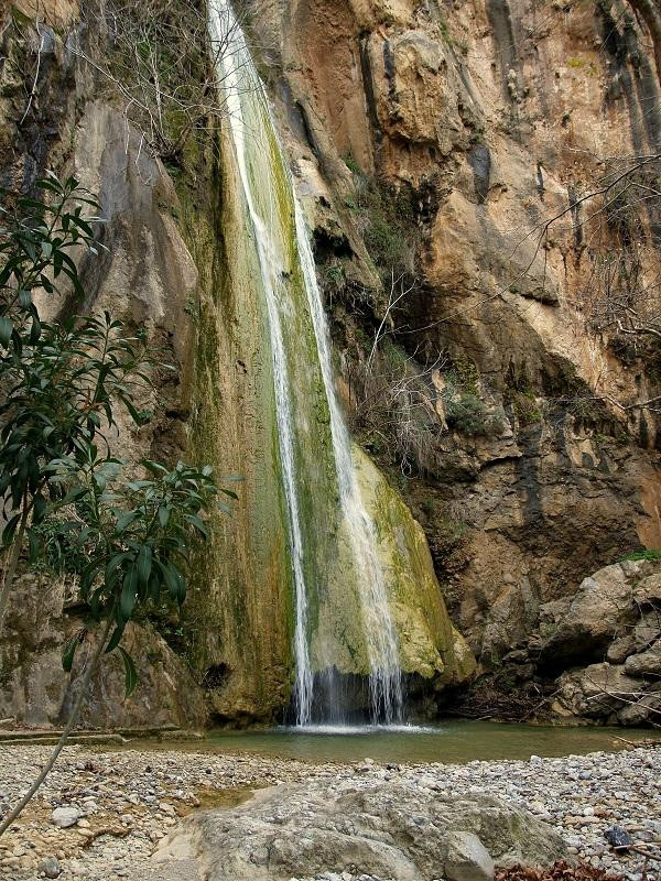 Waterfall of Milona-Koutsounari必去景点