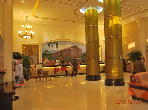 昆明方舟大酒店主图