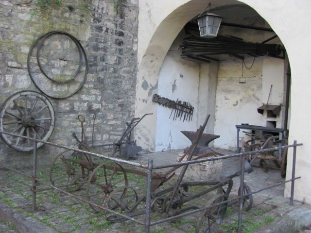 Taubenturm mit Bollwerk景点图片