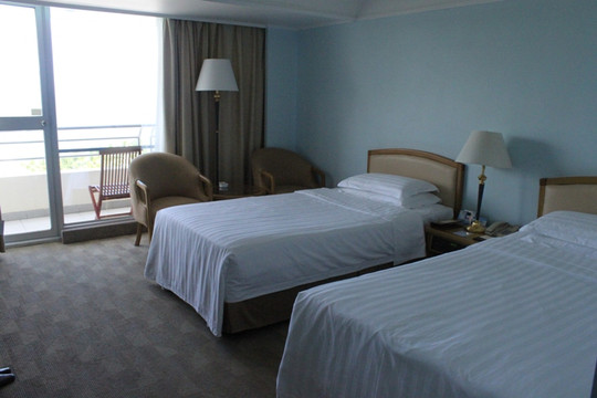 三亚珠江花园酒店主图