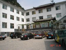 银兴驼梁假日酒店主图