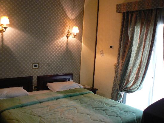 Al-Kendi Hotel-客卧