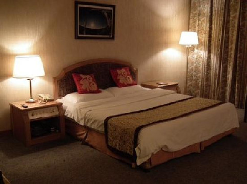 新时代马瑞卡酒店主图