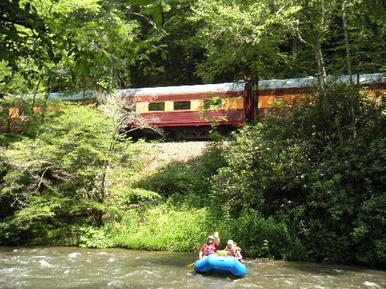 Nantahala River-Almond必去景点