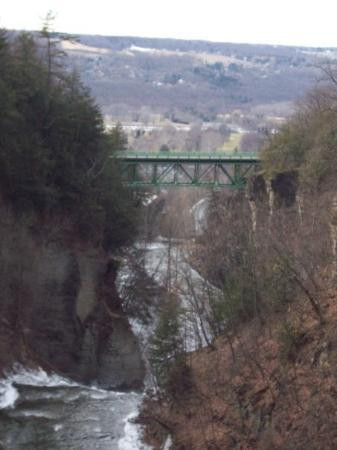 康奈尔大学-伊萨卡必去景点