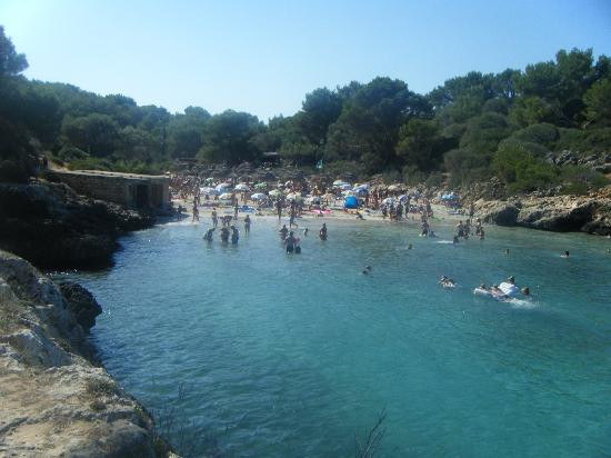 Cala Sa Nau-S' Horta必去景点