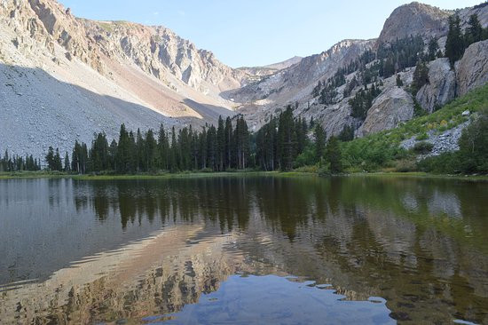 Fern Lake Trail-六月湖必去景点