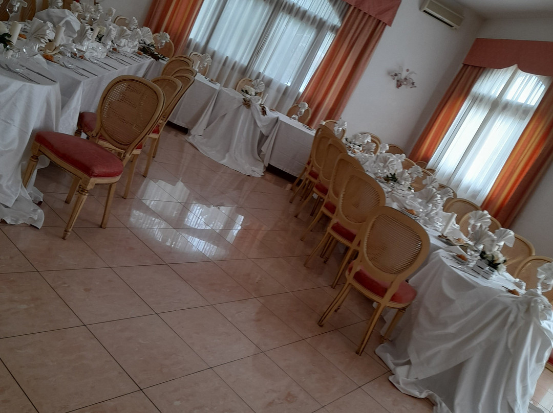 马戈诺莉亚酒店主图