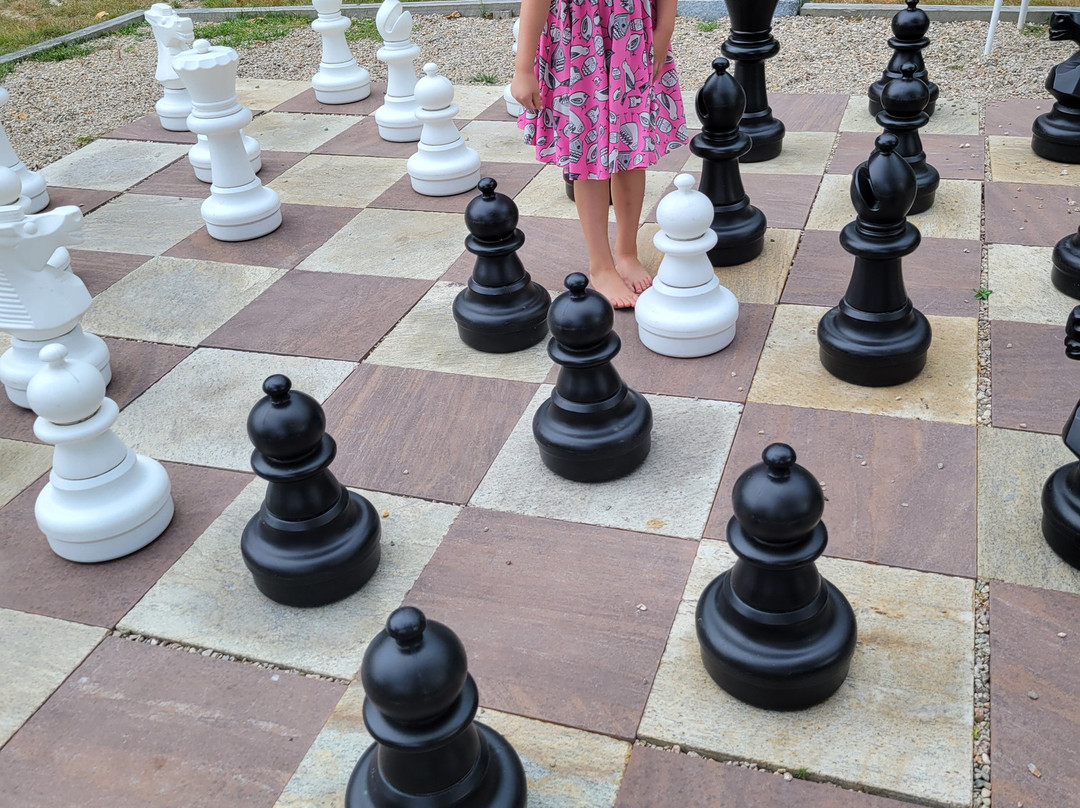 Starlight Lodge Cape Cod主图