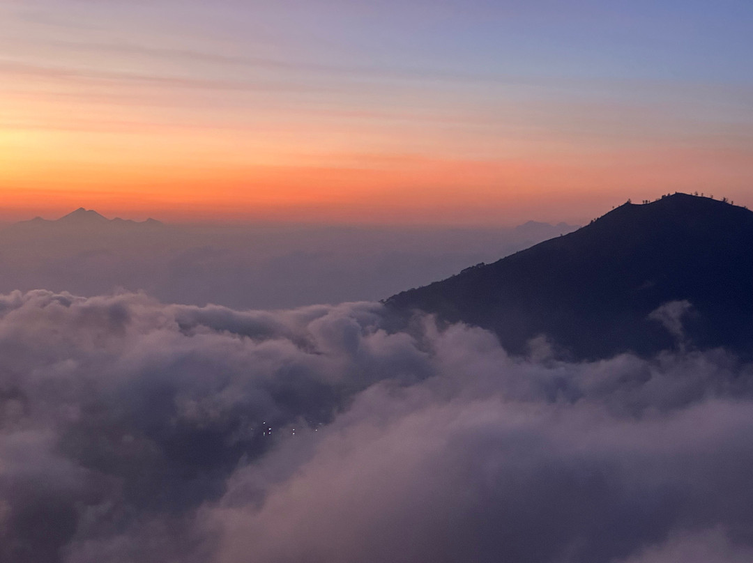 Hiking mount batur bali景点图片