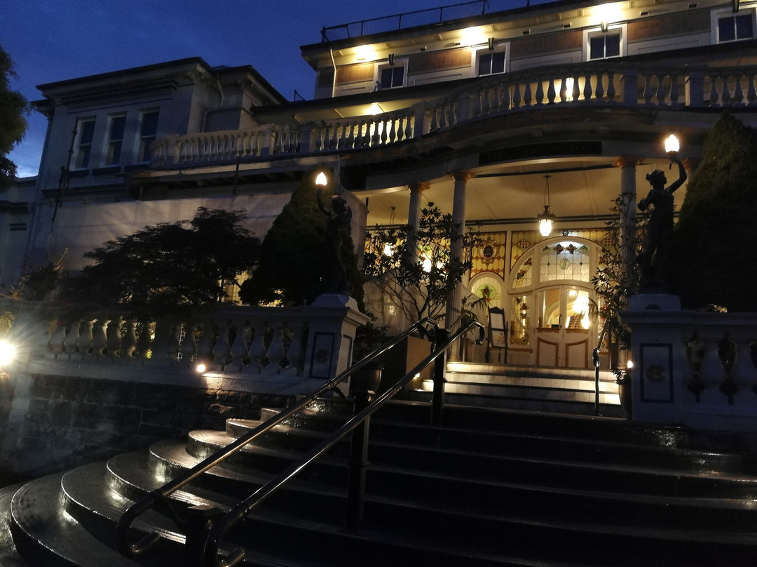 卡林顿酒店主图