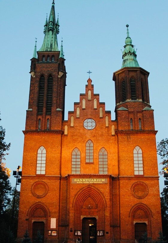 Church of St. Adalbert景点图片