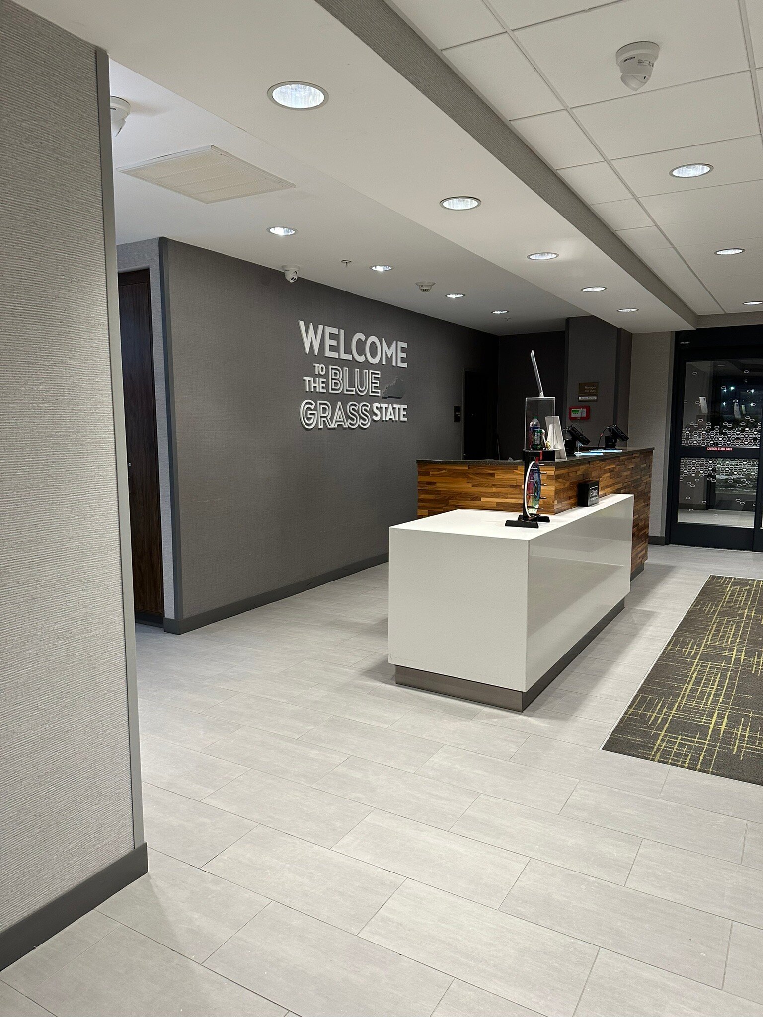 Hampton Inn Cave City-官方