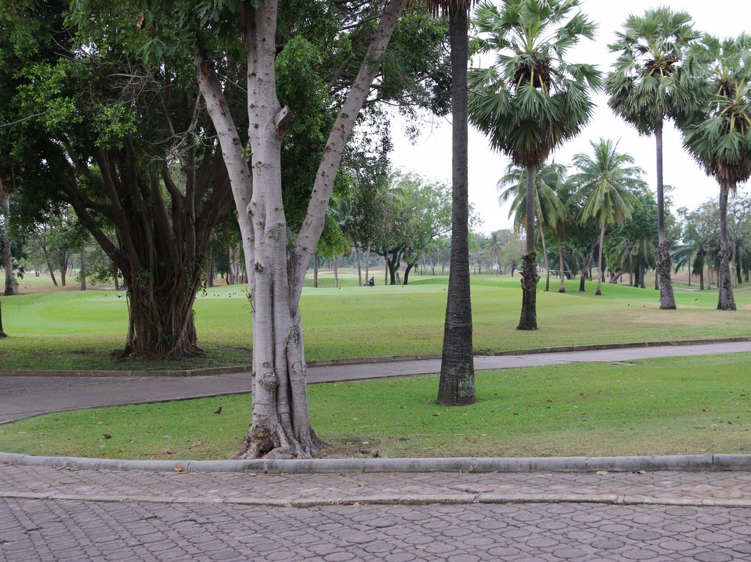 帝国湖景高尔夫俱乐部酒店主图