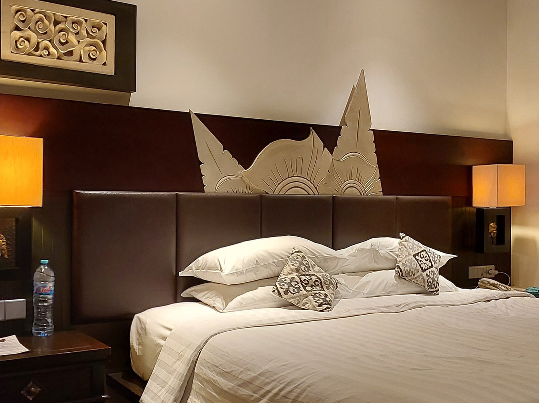 巴厘维拉酒店主图