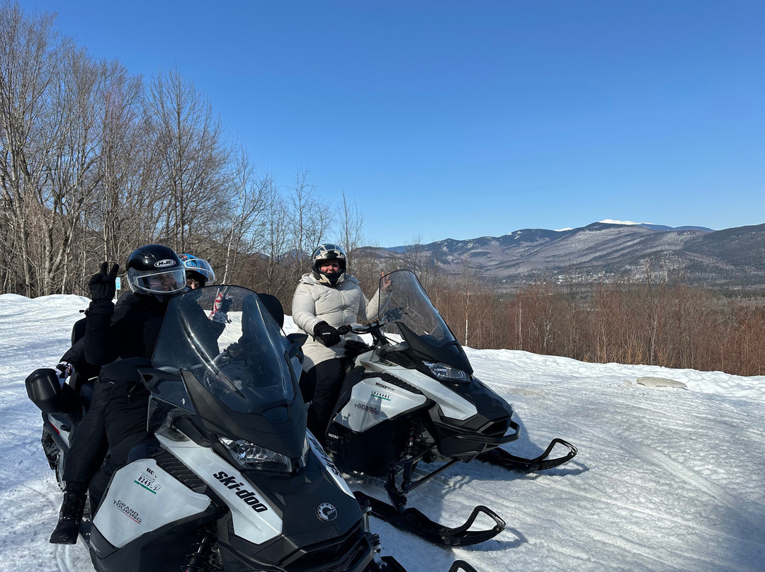 Northern Extremes Snowmobile景点图片