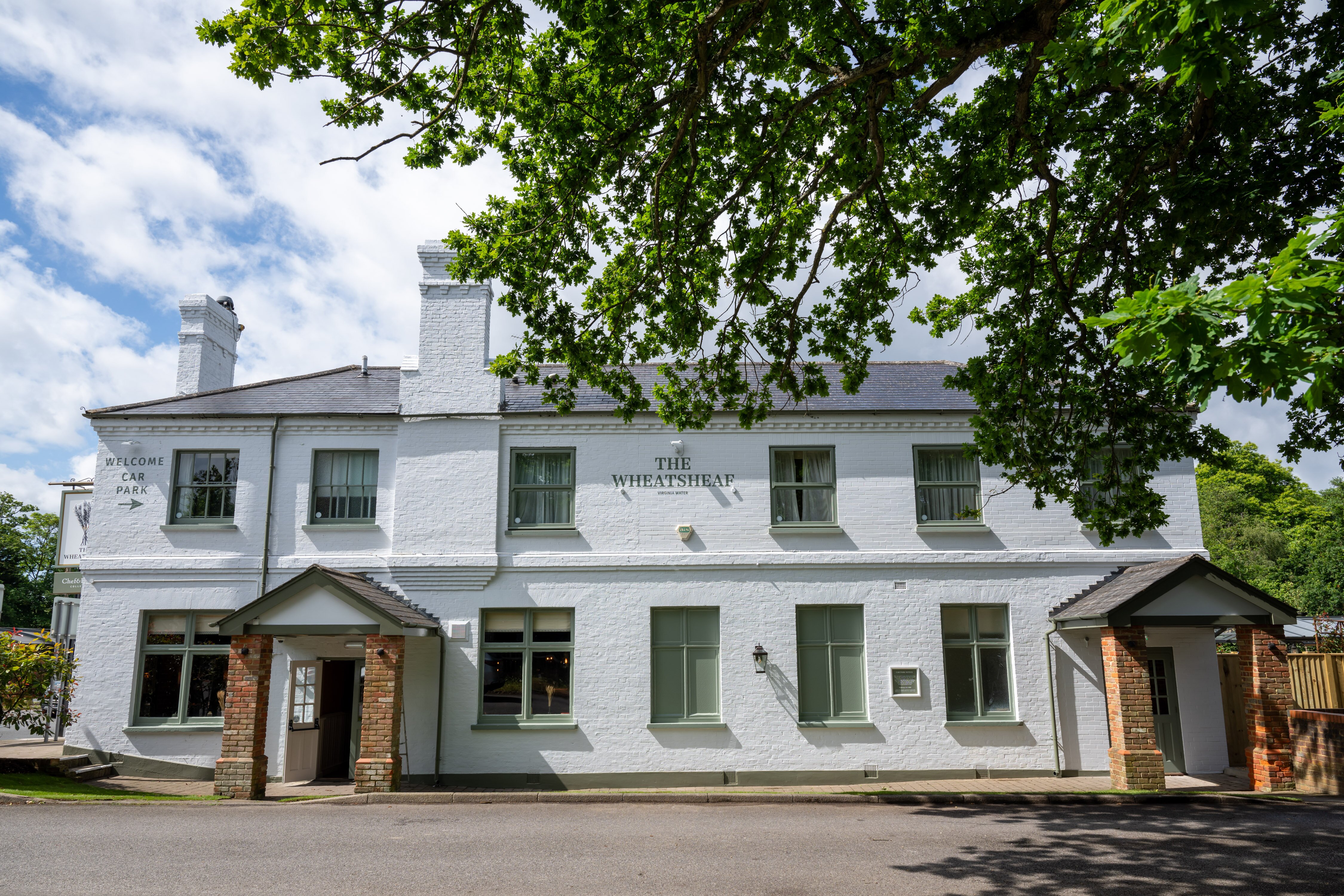 Wheatsheaf Hotel-浴室