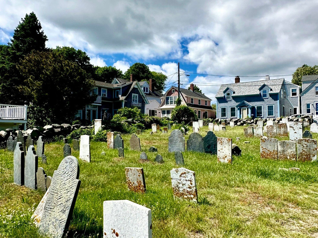 Old First Parish Burying Ground景点图片