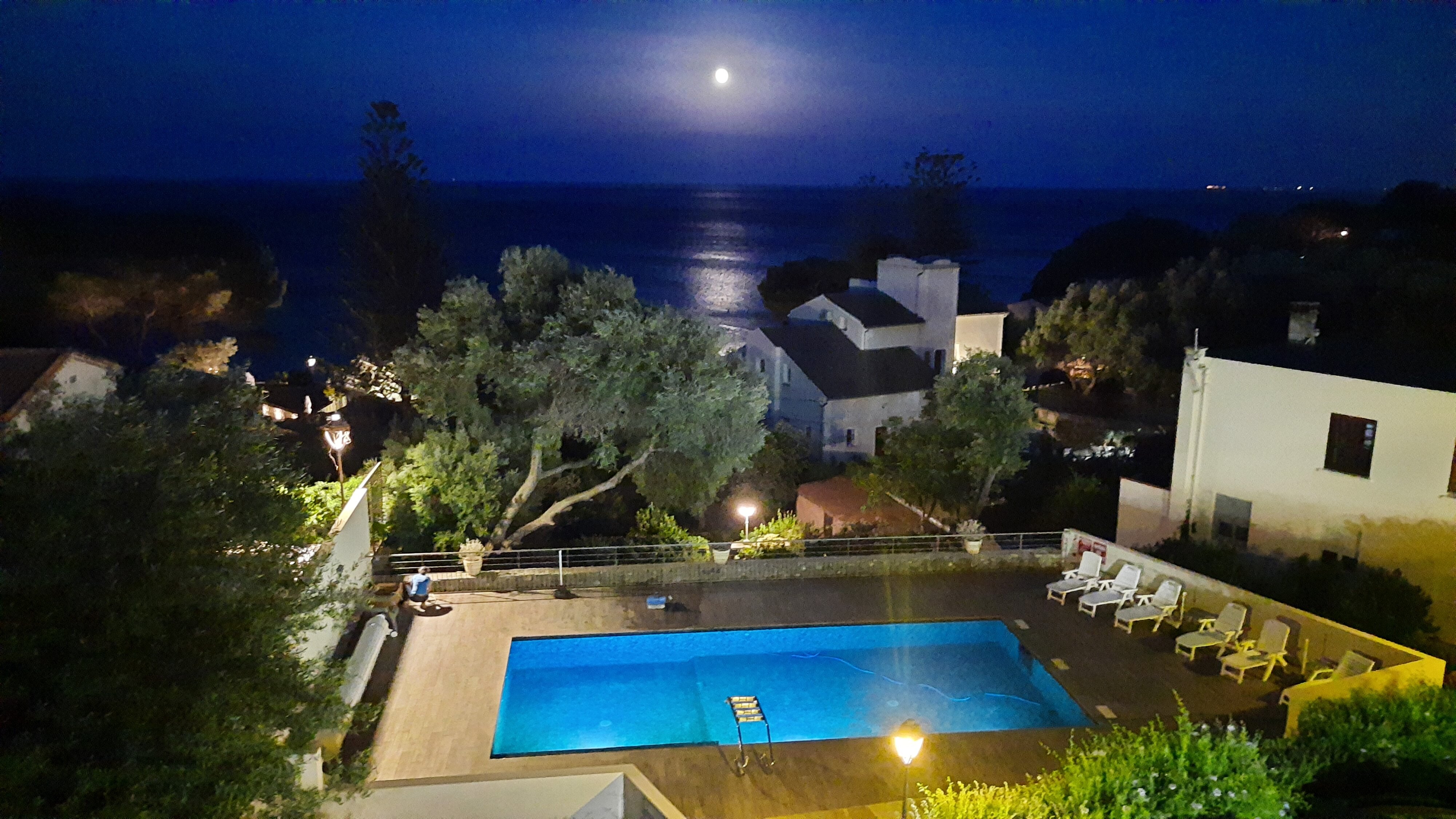 Hotel Cyrnea-官方
