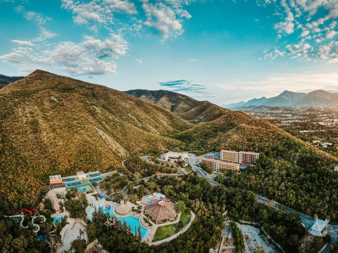 新里昂旅游攻略图片