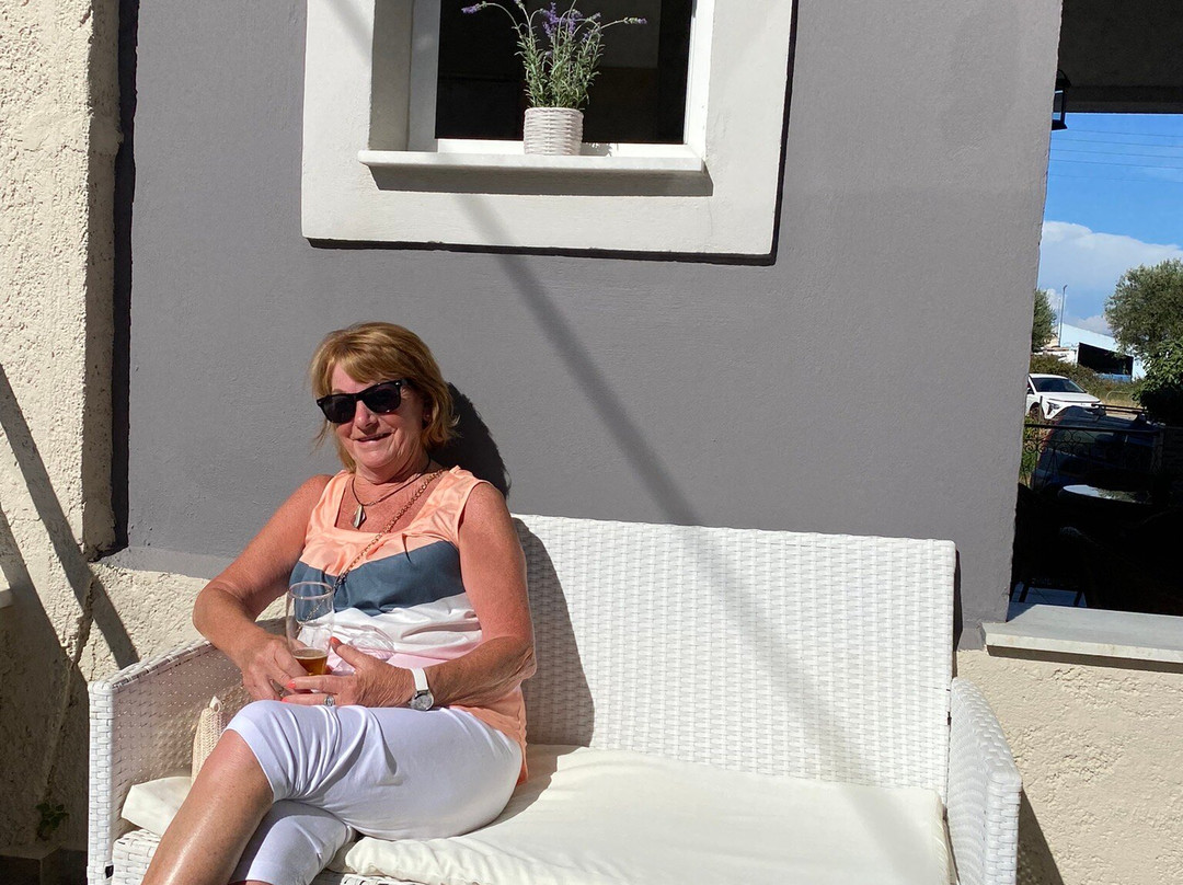 Dionisos Apartments主图