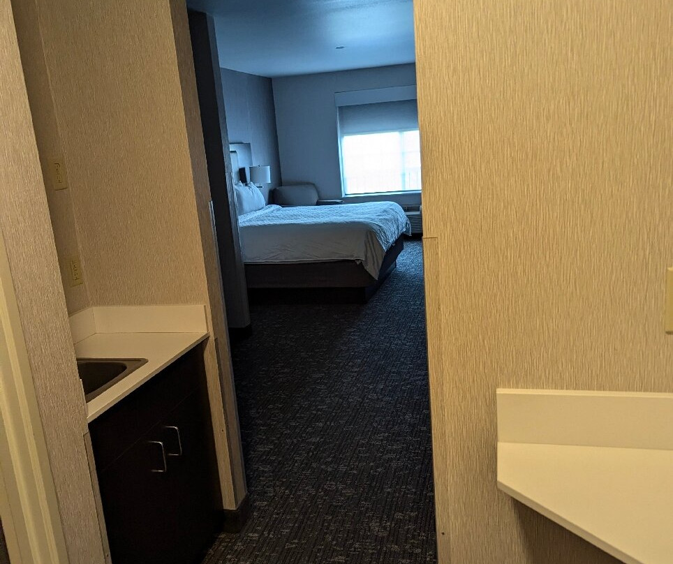 Holiday Inn Express & Suites Cheney By IHG主图