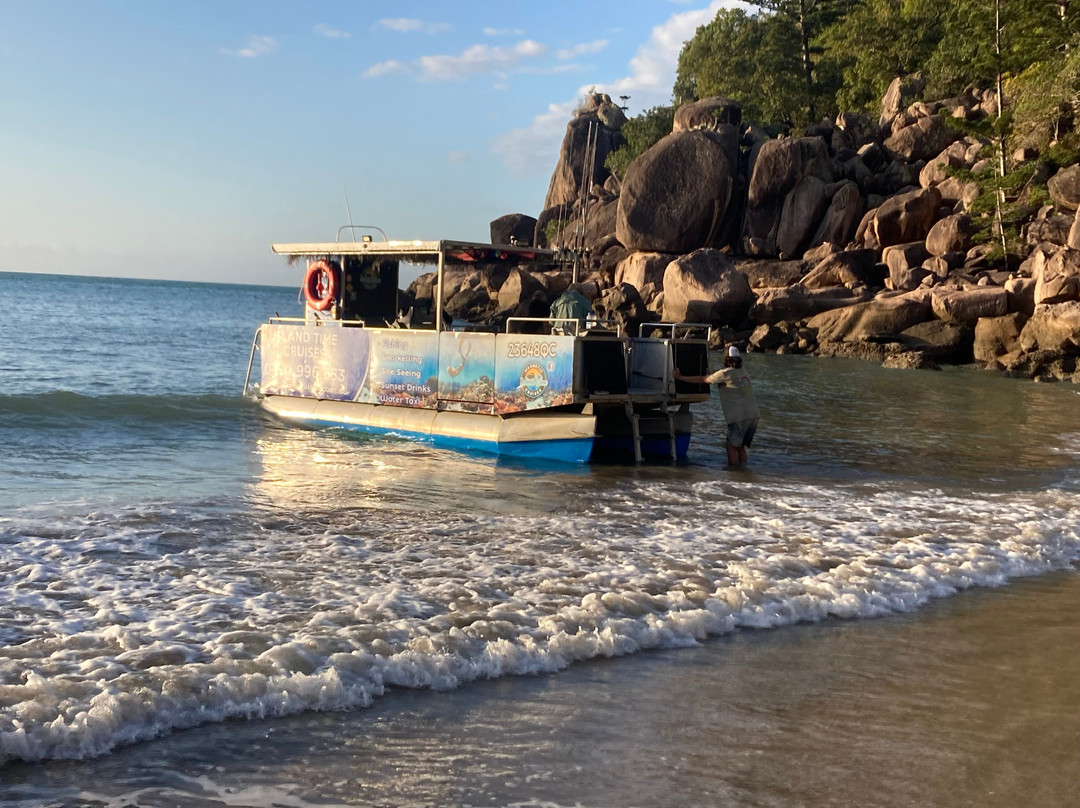 Magnetic Island Time Cruises-Horseshoe Bay必去景点