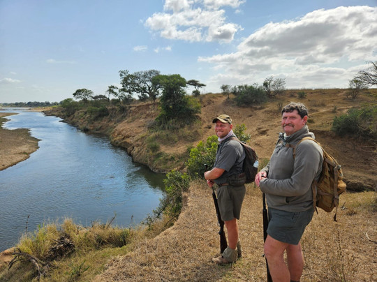 Irving Knight Safaris-玛洛斯帕克必去景点