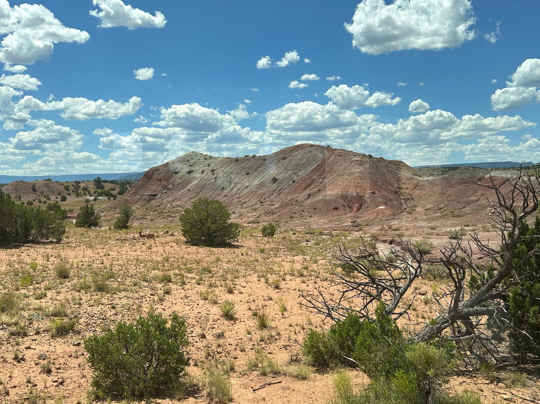 Ghost Ranch - O’Keeffe Landscape Tour景点图片