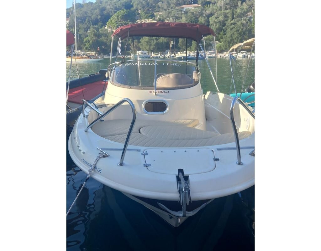 Fasoulias Boat Rent-Lakka必去景点