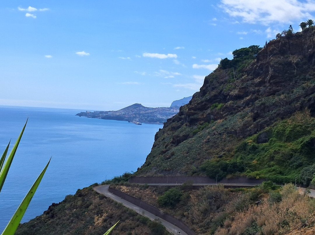 Praia do Porto do Seixal-Seixal必去景点