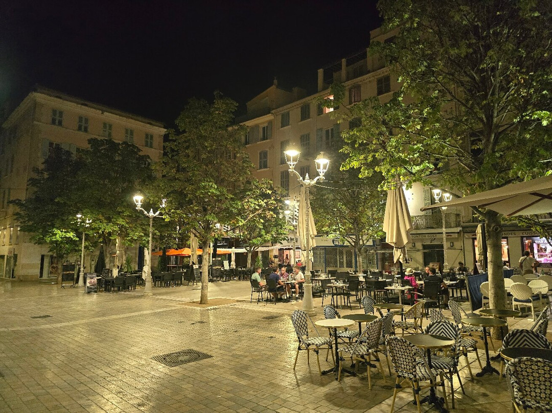 Place Puget景点图片