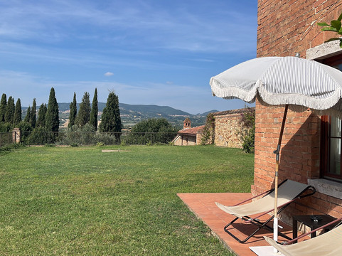 玛丽蒂姆莱茵斯堡酒店主图