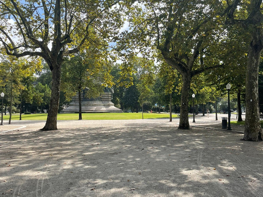 Rotunda da boavista-波尔图必去景点