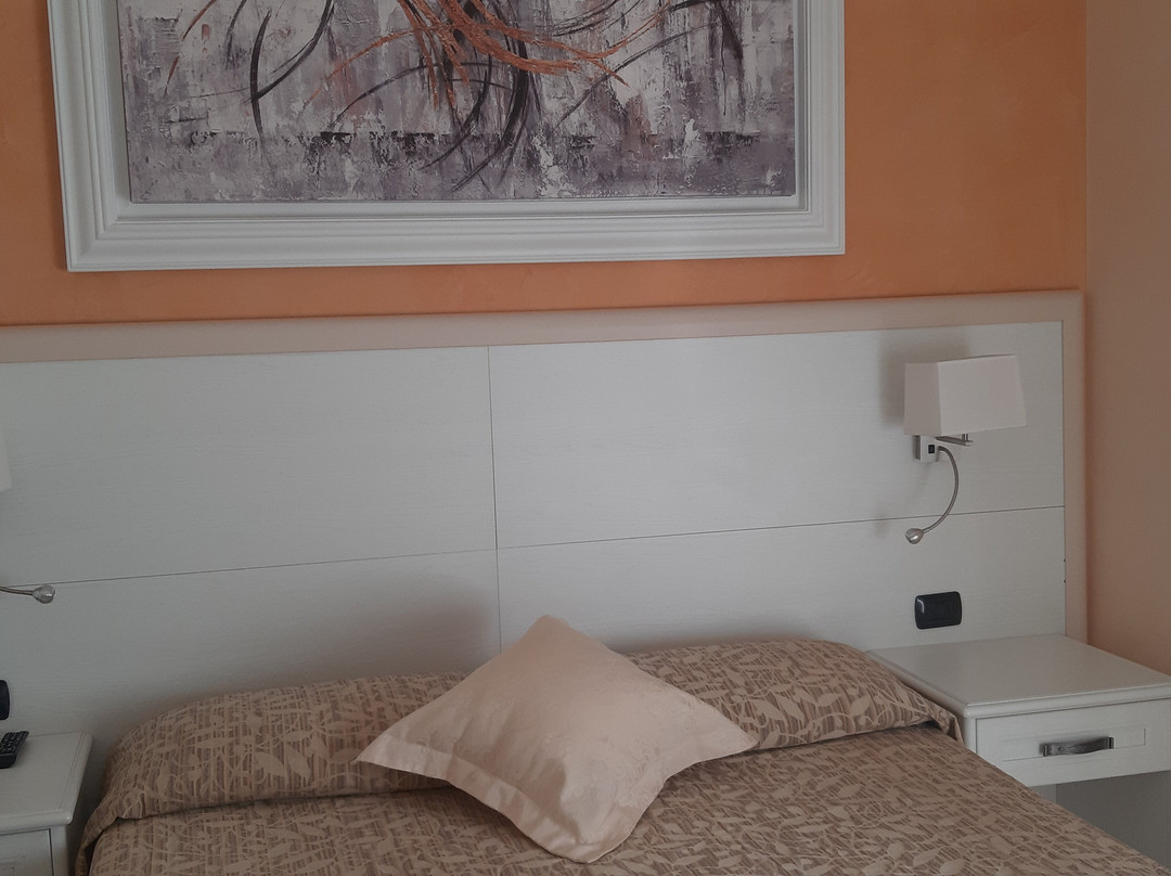 Hotel Mediterraneo主图