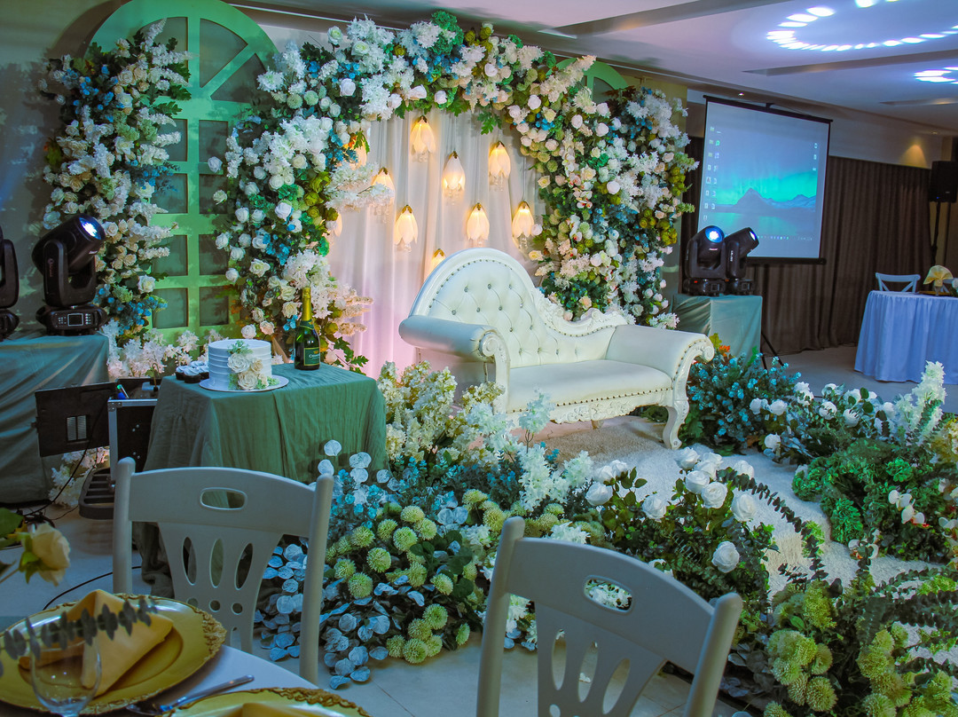 美丽登庭苑酒店主图