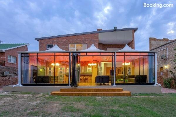 80 On Wellington Guest House主图