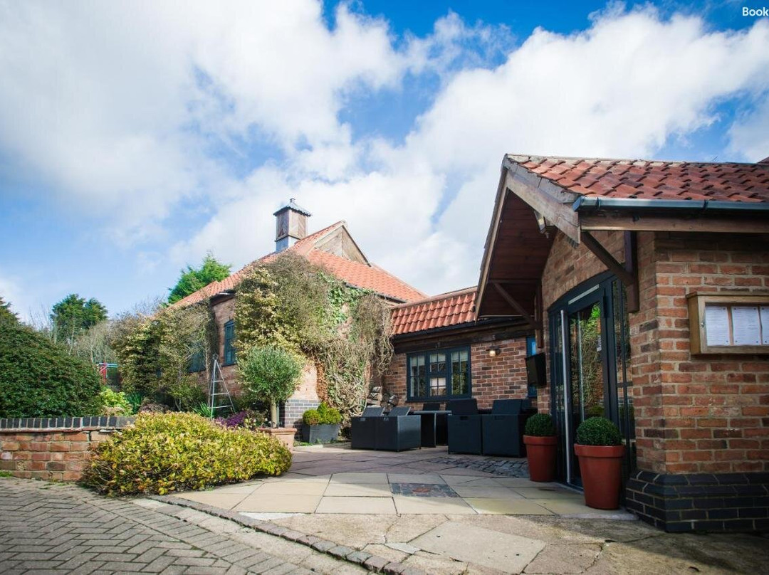 The Hammer & Pincers主图